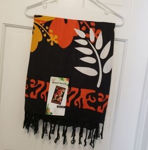 NWT Lildy Beach Sorang Multipurpose, Cover-up, beach Towel, blanket OS